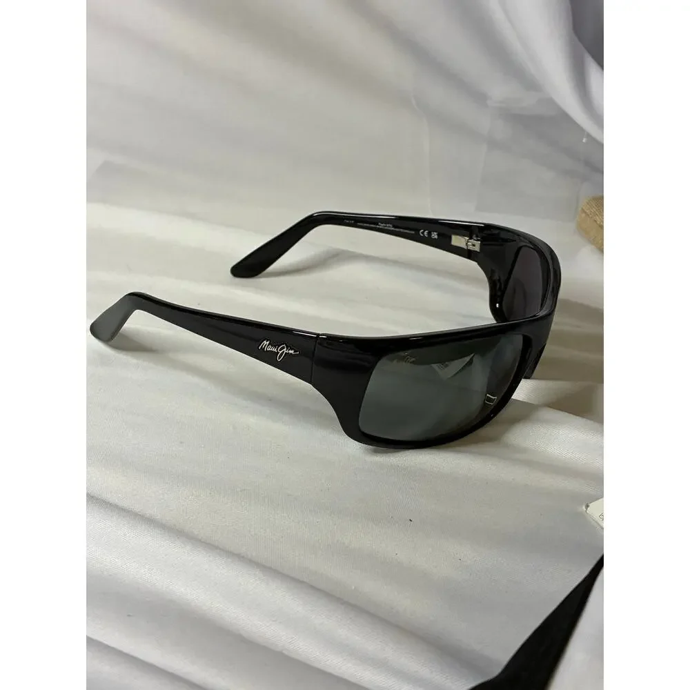 Maui Jim Peahi polarized  Wrap Sunglasses Gloss Black  MJ0202S-001